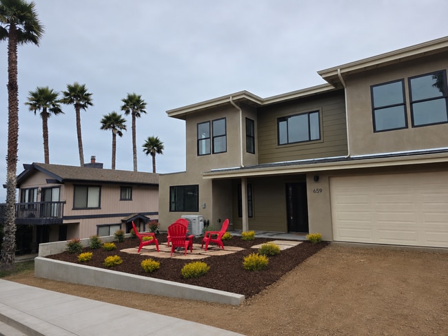 Building Photo - 457 Piney Way