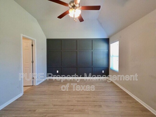 Building Photo - 13208 Mariscan St