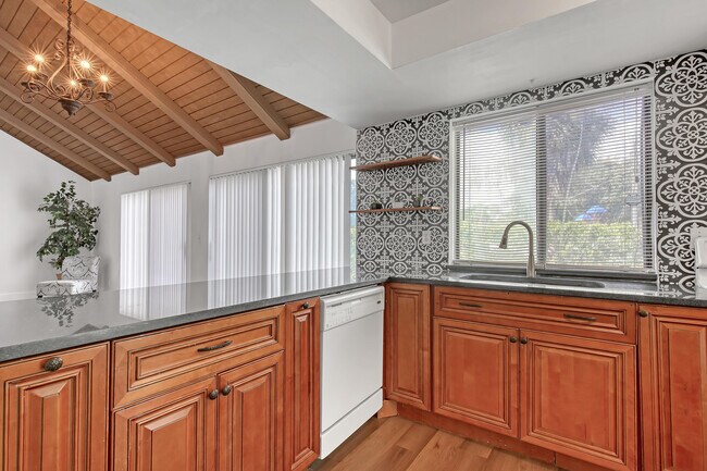 Building Photo - 241 NW 15th St