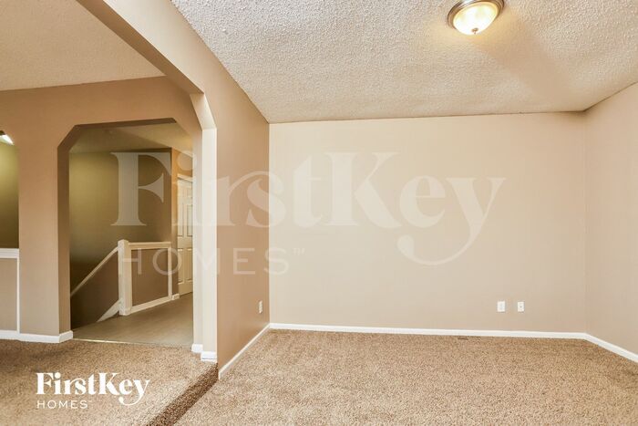 Building Photo - 24 Spring Way Dr