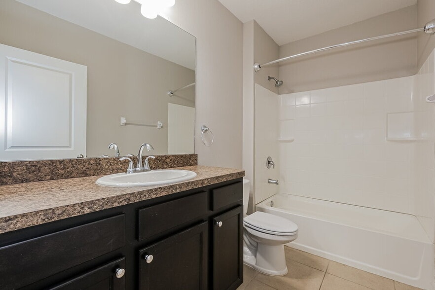 Building Photo - 36618 Goffaux Loop
