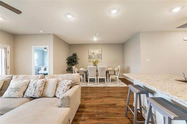 Building Photo - 4356 Marais River Dr