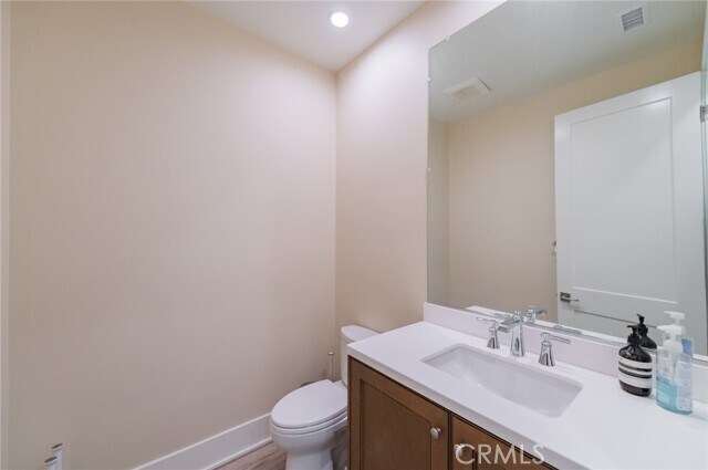 Building Photo - 58 Longchamp