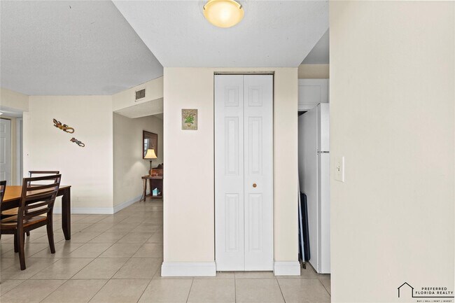 Building Photo - 4191 NW 41st St