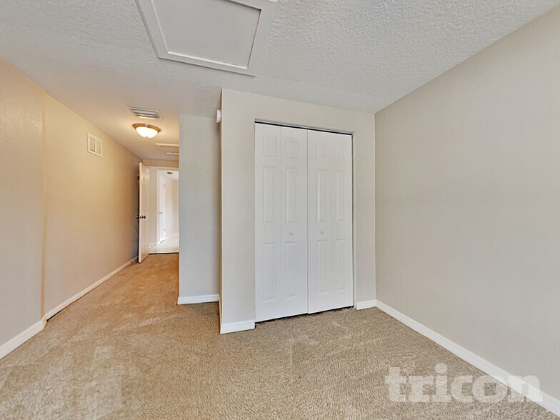 Building Photo - 10294 129th Terrace N