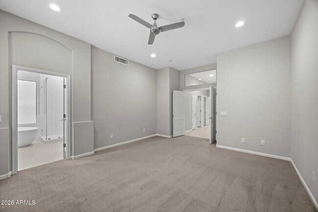 Building Photo - 16861 N 106th Way