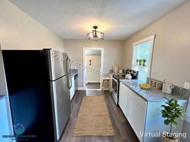 Building Photo - $250 OFF OF YOUR MOVE-IN FEES - Beautiful 2 bedroom / 1 bathroom home now available for rent!