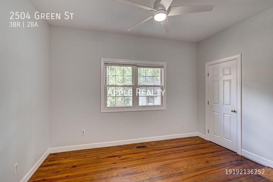 Building Photo - 2504 Green St