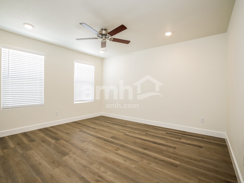 Building Photo - 6439 Intuition Ln