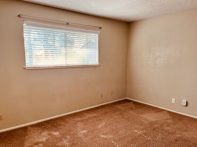 Building Photo - 6217 Riverside Blvd