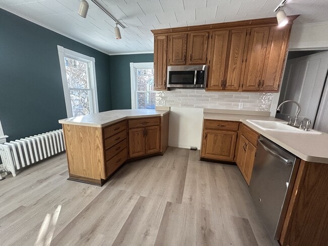 Building Photo - 567 Britton Rd