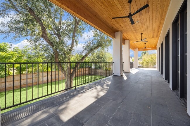 Building Photo - 3735 Tartan Ln