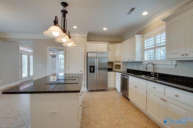 Building Photo - 3017 Brunswick Cir SE