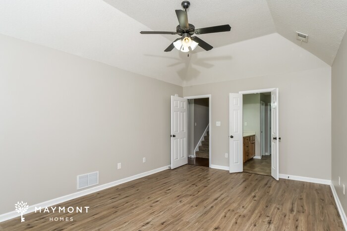 Building Photo - 5918 Keebler Dr W