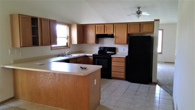 Building Photo - 298