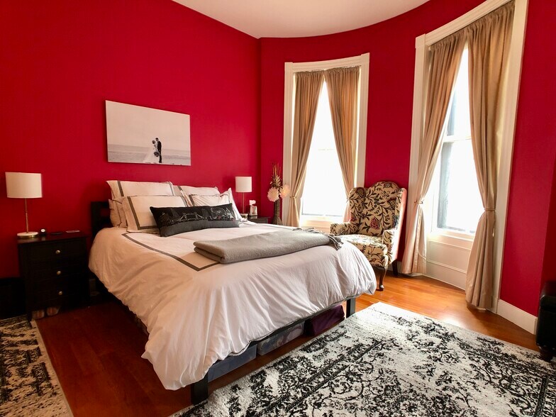 Building Photo - 408 Columbus Ave