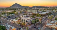 Building Photo - 4020 N Scottsdale Rd