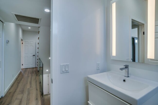 Building Photo - 6525 La Mirada Ave