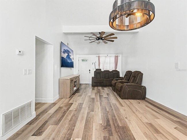 Building Photo - 8304 Dasa Pl