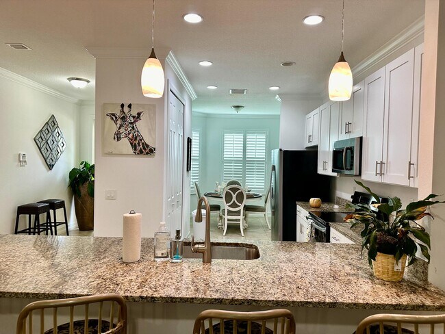 Building Photo - 6112 NW Cullen Way