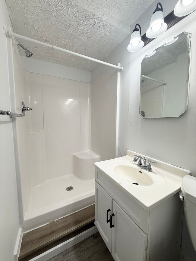 Building Photo - 1113 S 22nd St