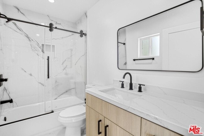 Building Photo - 10826 1/2 Hesby St