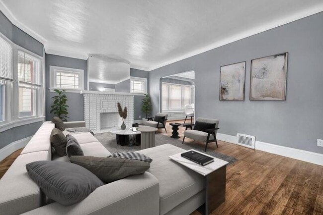 Building Photo - 3398 E 146th St