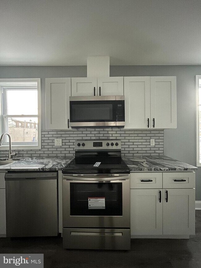 Building Photo - 6601 Torresdale Ave