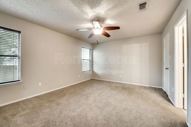 Building Photo - 2500 Stagecoach St