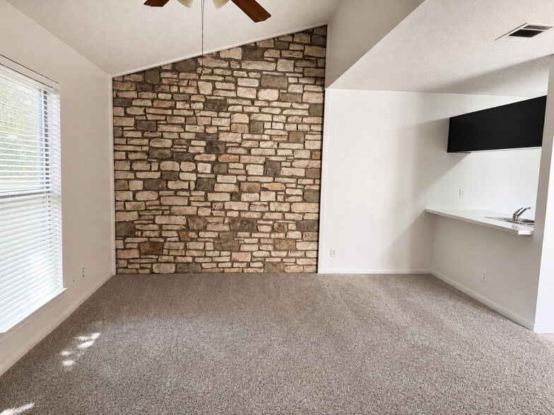 Building Photo - Cedar Station Apartments