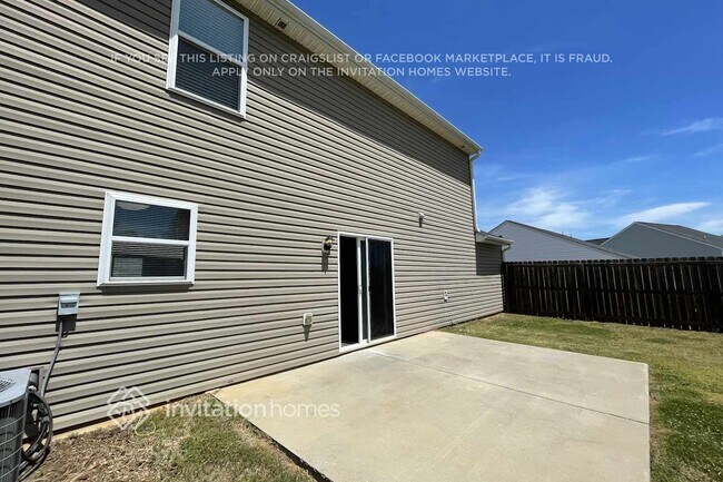 Building Photo - 301 Mason Trce