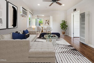 Building Photo - 499 N Oakland Ave