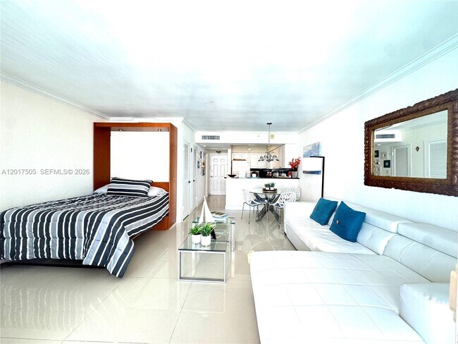 Building Photo - 2501 S Ocean Dr