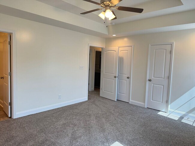 Building Photo - Move in Special! Beautiful Home Built in 2021! Open Floor Plan with 4bed/2.5 Bath and Fenced yard!