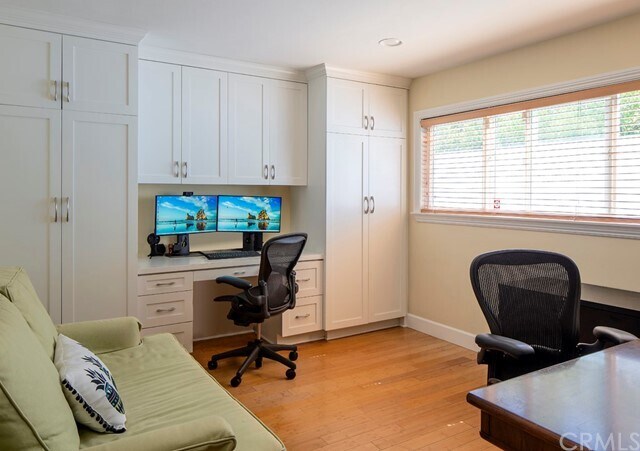 Building Photo - 4509 Wayne Rd