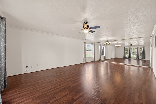 Building Photo - 11002 Heron Nest St