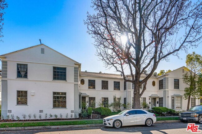 Building Photo - 9224 Alden Dr