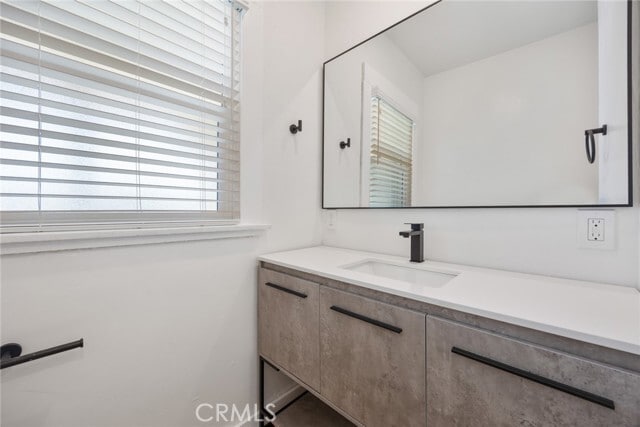 Building Photo - 5816 N Figueroa St