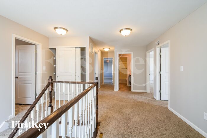 Building Photo - 8496 N Tanglewood Cir