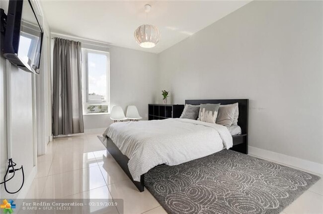 Comes with new memory form queen size mattress - 6302 NW 104th Path