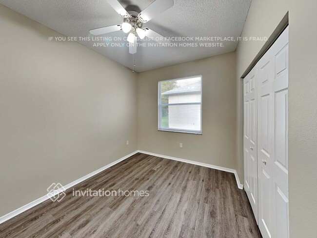 Building Photo - 12227 Winding Woods Way