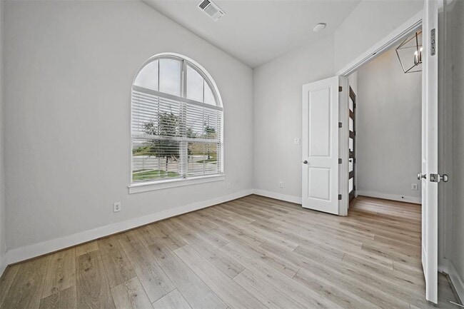 Building Photo - 22509 Agave Grove Dr
