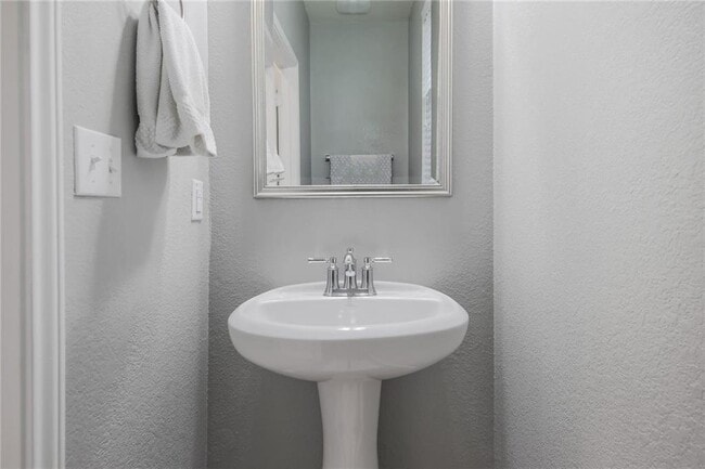 Building Photo - 12309 Calibri Ln