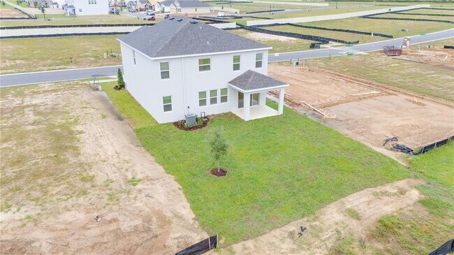 Building Photo - 5212 SW 40th Cir