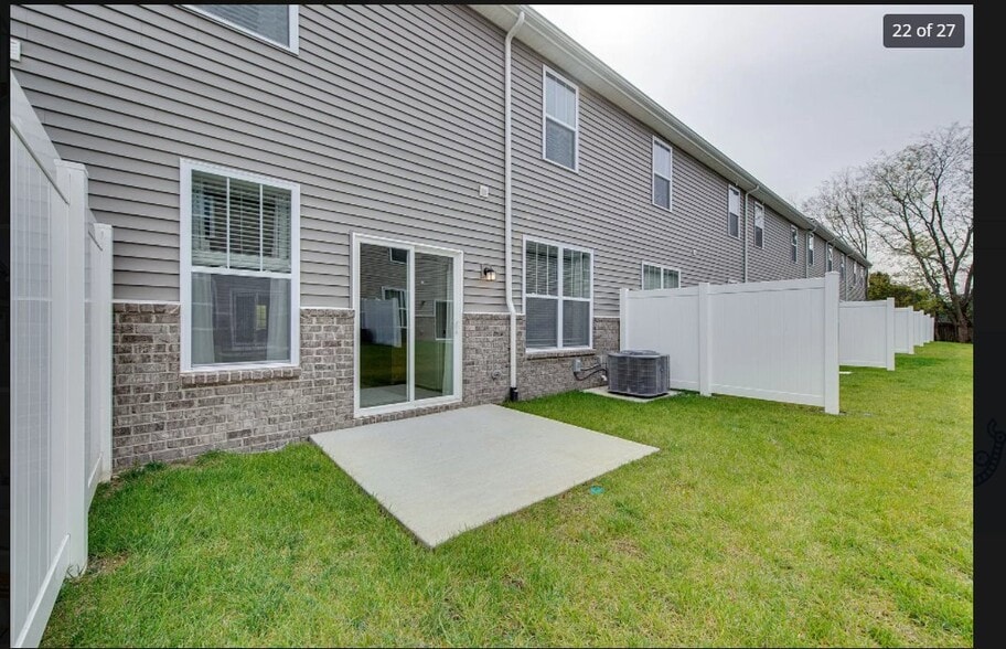 Building Photo - 758 Mickelson Wy