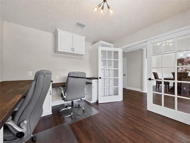 Building Photo - 33721 Spring Dr
