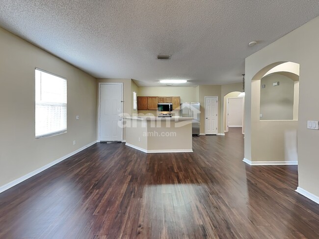 Building Photo - 990 Riviera Point Dr