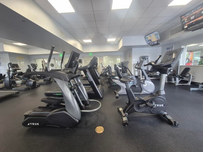 Building Photo - 12654 Via Ravenna