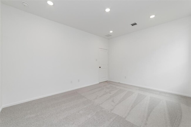 Building Photo - 6422 Orchid Bch Dr