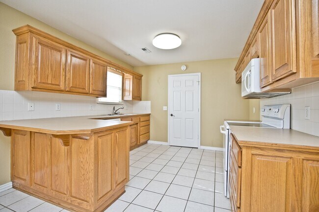 Building Photo - ***195 Hailey Drive***